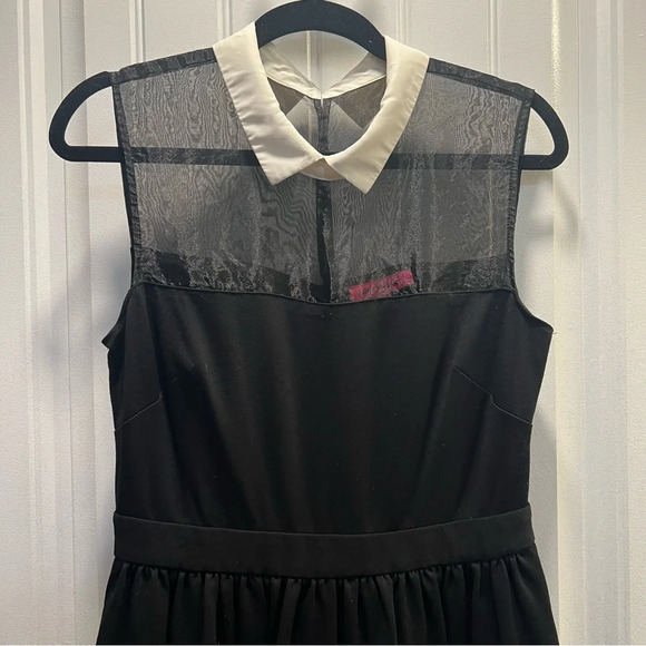 Betsey Johnson Women's Black Sheer Neckline White Collar Dress. Size 10. - Picture 5 of 13